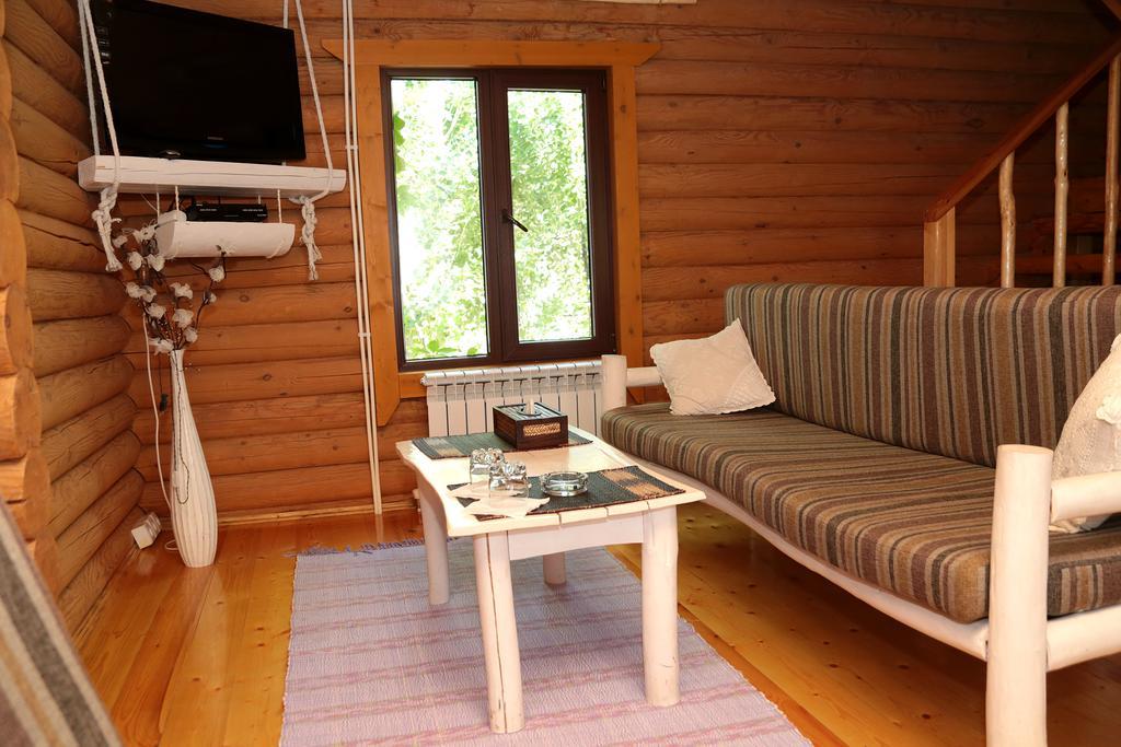 Boutigue Hotel Nebesa Chimgan Eksteriør bilde